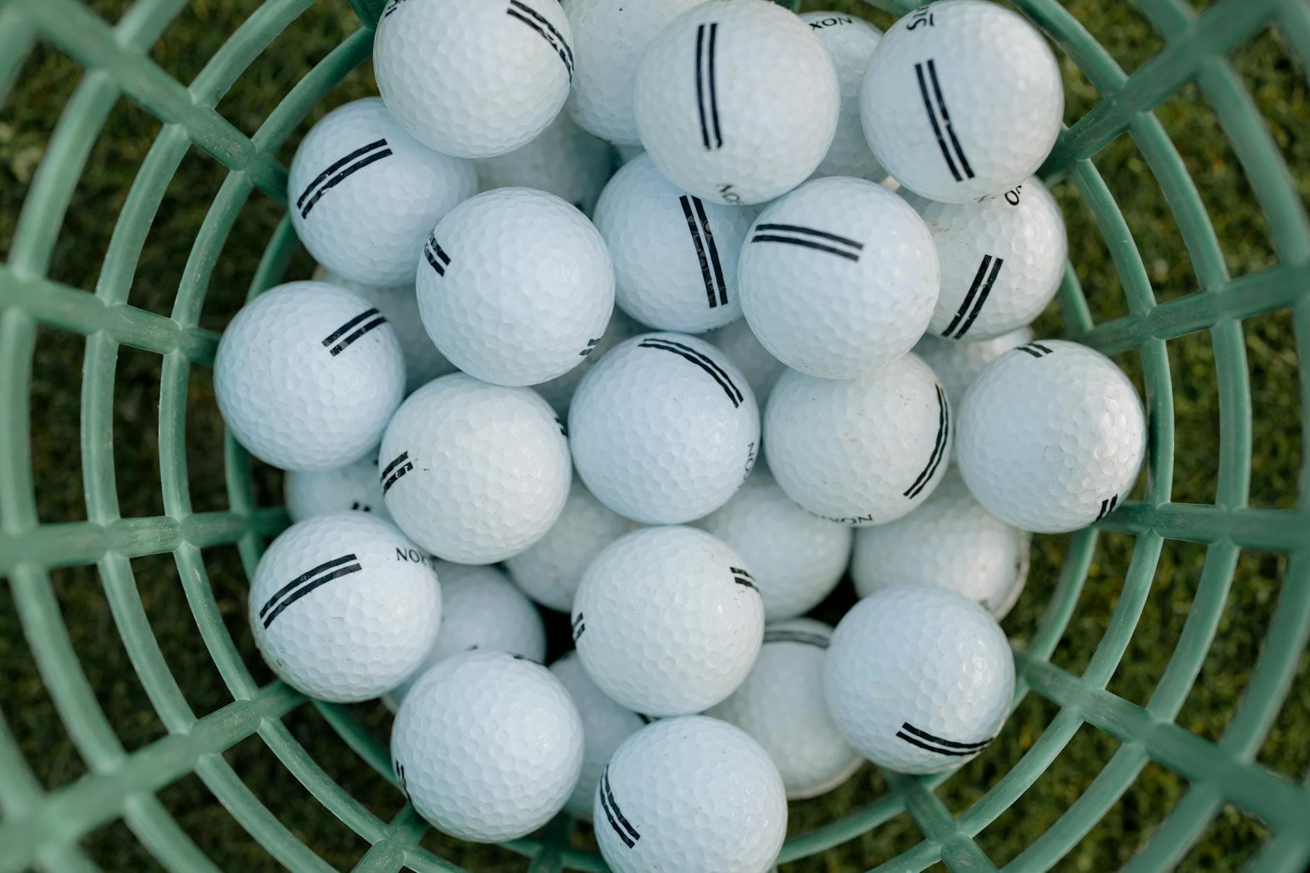 Golf Ball Compression Decoded: How Core Technology Shapes Every Shot You Hit